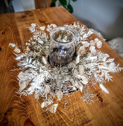 Winter Dried Everlasting Flower Wreath